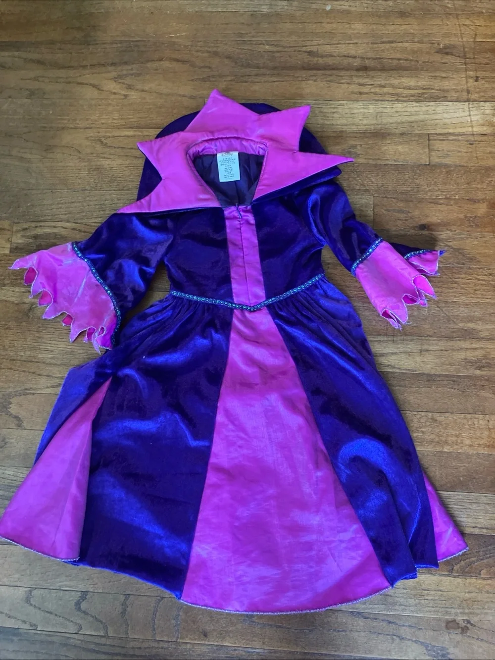 Disney store Maleficent Halloween Costume Girl Size 3 Purple Dress .